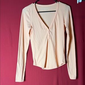 American Eagle Outfitters Women's Soft Peach V-Neck Long Sleeve Top